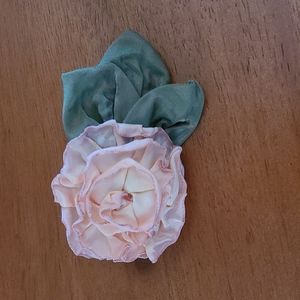 Beverly Gayle floral Hair Pin